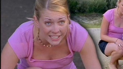 Pic: Melissa Joan Hart in Sabrina, Down Under