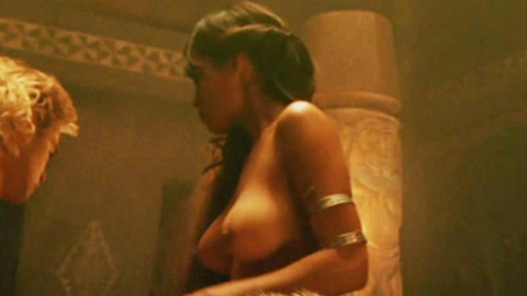 Pic: Rosario Dawson in Alexander