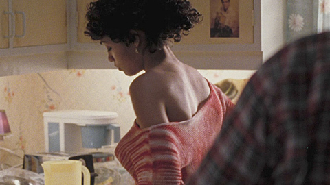 Pic: Rosario Dawson in Killshot