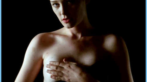 Pic: Pamela Gidley in Liebestraum (1991)