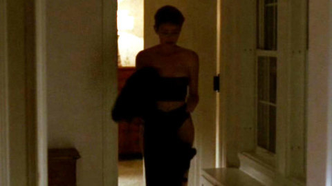 Pic: Pamela Gidley in Liebestraum (1991)