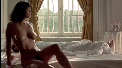 Pic: Polly Walker in 8 ½ Women