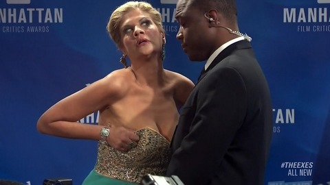 Pic: Kristen Johnston in The Exes
