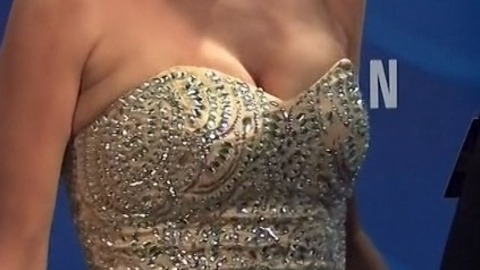 Pic: Kristen Johnston in The Exes