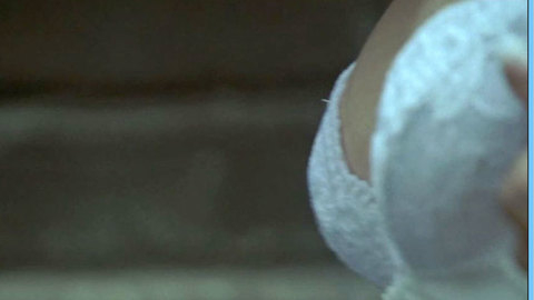 Pic: Amy Smart in Smith (2006)