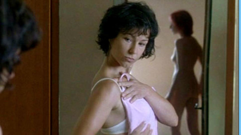 Pic: Elsa Zylberstein in La cloche a sonné