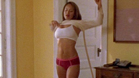 Pic: Leila Arcieri in A Perfect Fit