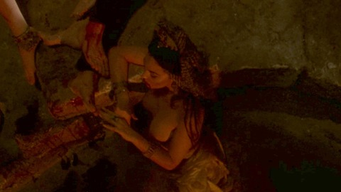 Pic: Monica Bellucci in Dracula