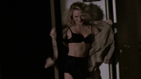 Pic: Maria Pitillo in She-Devil