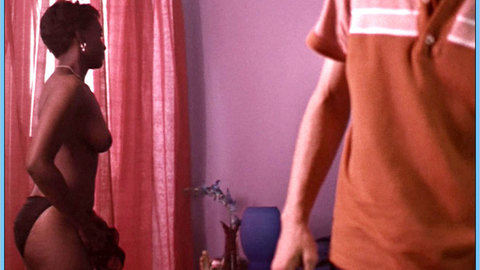 Pic: Karen Glave in Last Night