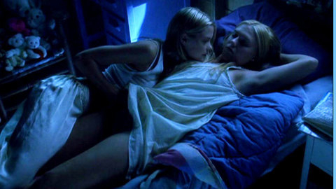 Pic: Jaime King in Happy Campers