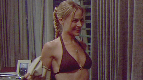 Pic: Julie Benz in Dexter