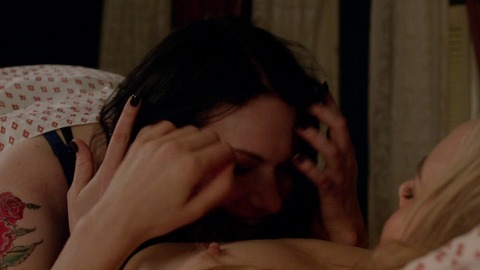 Pic: Laura Prepon in Orange Is the New Black