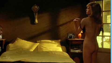 Pic: Nathalie Delon in Sex-shop