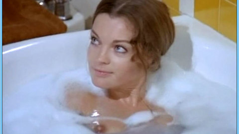 Pic: Romy Schneider in Qui?