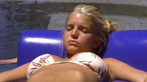 Pic: Jessica Simpson in Newlyweds: Nick and Jessica