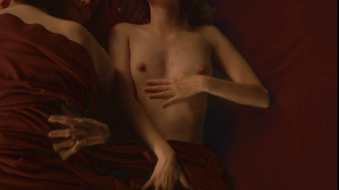 Pic: Linda Pine in End of Days