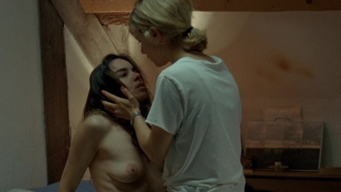 Pic: Élodie Bouchez in Four Lovers