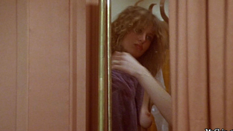 Pic: Dalila Di Lazzaro in Trois hommes à abattre