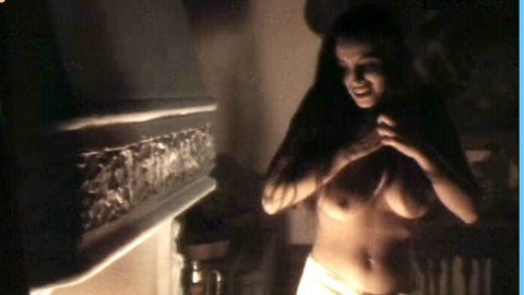 Pic: Ana Alvarez in Aquí huele a muerto