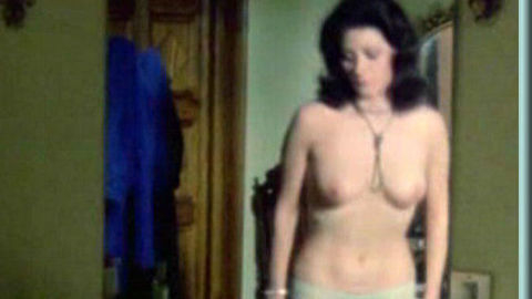 Pic: Edwige Fenech in L' insegnante