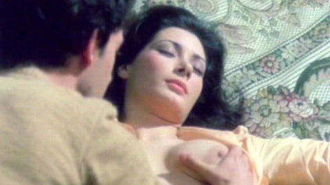 Pic: Edwige Fenech in L' insegnante