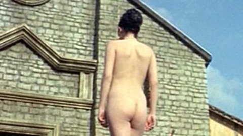 Pic: Edwige Fenech in Quando le donne si chiamavano 'Madonne'