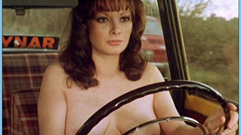 Pic: Edwige Fenech in Taxi Girl