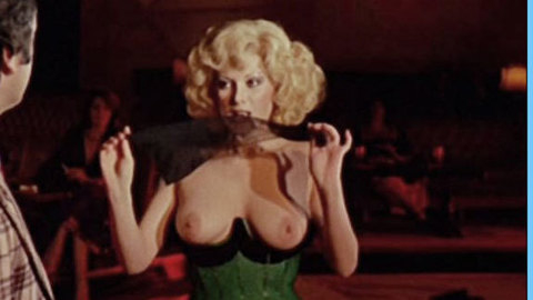 Pic: Edwige Fenech in Taxi Girl