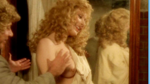 Pic: Edwige Fenech in Dr. Jekyll Likes Them Hot