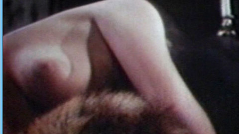 Pic: Edwige Fenech in Alle dame del castello piace fare solo quello