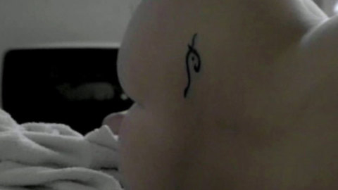 Pic: Julie Gayet in Clara et moi