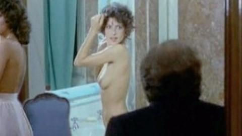 Pic: Clio Goldsmith in Le cadeau