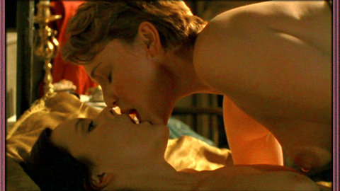 Pic: Keeley Hawes in Tipping the Velvet