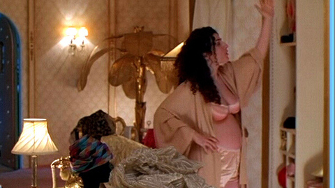Pic: Arsinée Khanjian in Exotica
