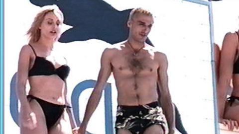 Pic: Valeria Marini in Bámbola