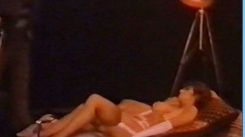 Pic: Carmen Russo in La maestra di sci