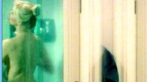 Pic: Gloria Guida in La liceale seduce i professori