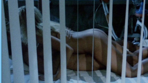 Pic: Gloria Guida in Travolto dagli affetti familiari