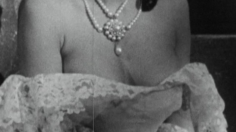 Pic: Barbara Steele in Castle of Blood
