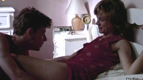 Pic: Emma Suárez in Kisses for Everyone (2000)