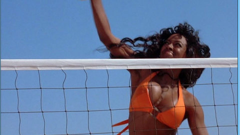 Pic: Kenya Moore in Cloud 9