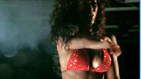 Pic: Kenya Moore in Hot Parts