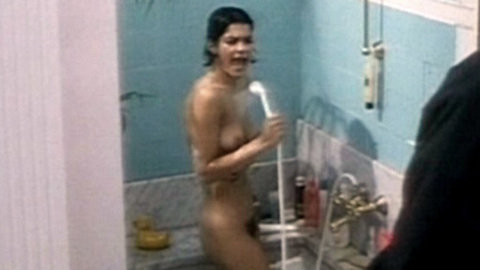 Pic: Jasmin Tabatabai in Die Putzfraueninsel