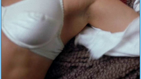 Pic: Linda Cardellini in Strangeland (1998)