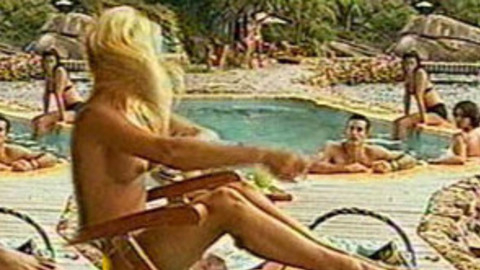 Pic: Danielle Winits in Uga Uga