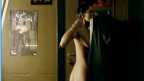 Pic: Veronique Genest in Légitime violence