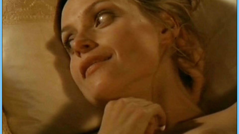 Pic: Catherine H. Flemming in Einmal Himmel und retour