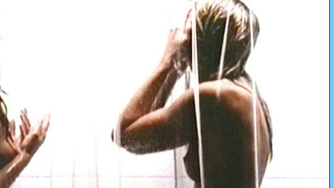 Pic: Doreen Jacobi in Angel Express