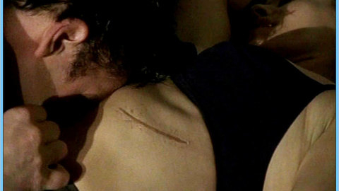 Pic: Barbara Rudnik in Doppeltes Dreieck